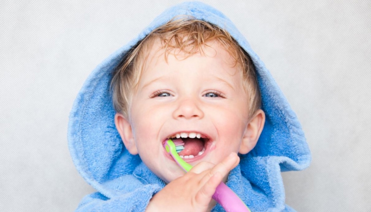 Che spazzolino e dentifricio usare?